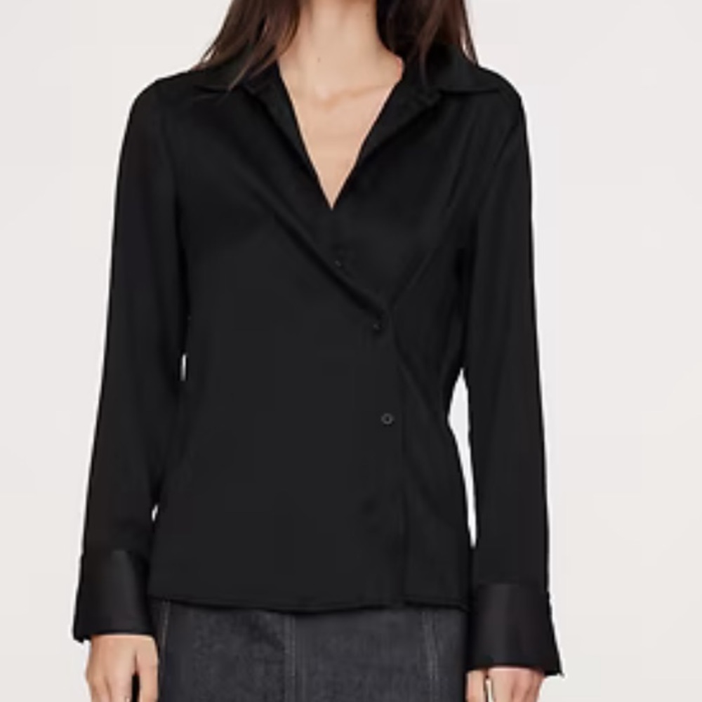Banana Republic Crinkle Black Button-Up Assymetrical Shirt